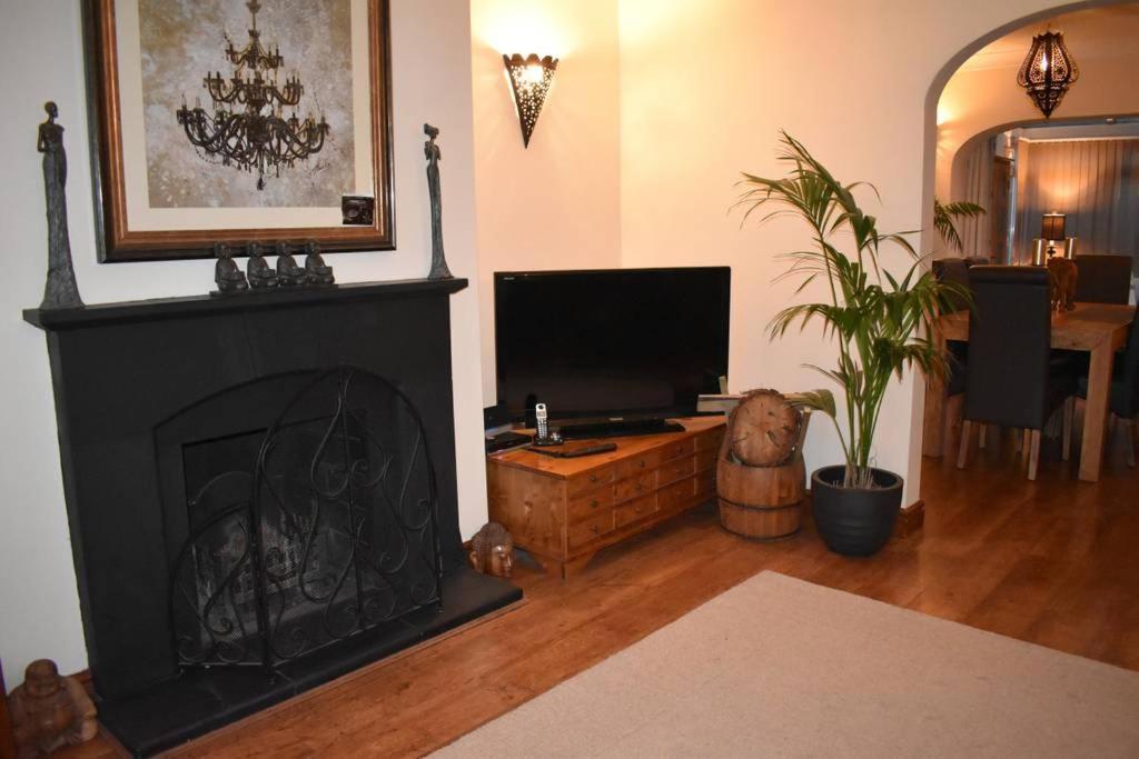 Ceulanydd Bnb Moelfre Exterior photo